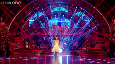 Rachel_Stevens_dances_to__Please_Come_Home_for_Christmas__-_Strictly_Come_Dancing_Christmas_Special_avi_000014400.jpg